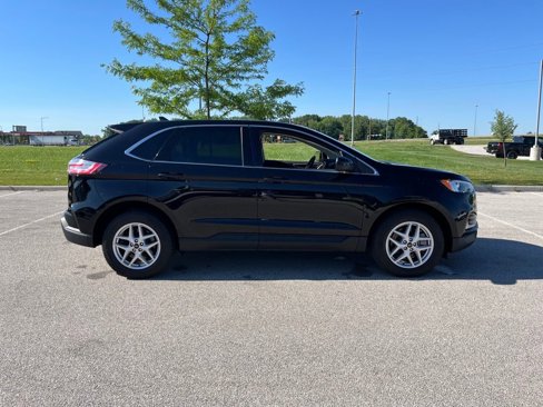 Used 2024 Ford Edge SEL w/ Convenience Package image 46
