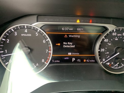 New 2025 Nissan Pathfinder SV w/ SV Premium Package image 19
