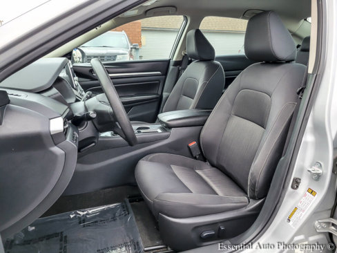 Used 2022 Nissan Altima 2.5 SV image 9