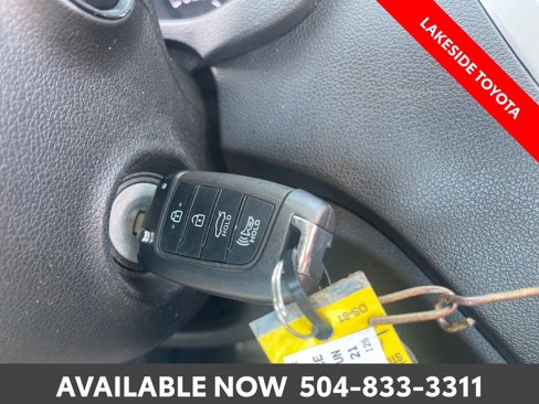 Used 2021 Hyundai Accent SE image 31