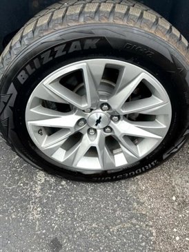 Used 2016 Chevrolet Suburban LTZ image 28