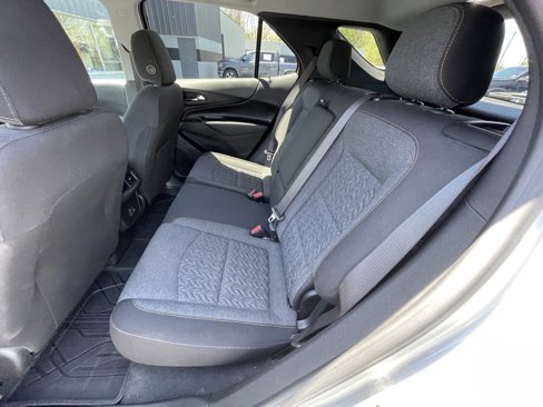 Used 2022 Chevrolet Equinox LT image 18