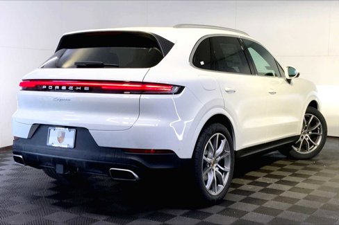 New 2026 Porsche Cayenne image 7