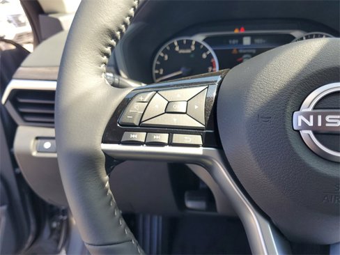 New 2025 Nissan Altima 2.5 SL image 11