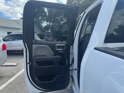 Used 2018 Chevrolet Silverado 2500 W/T w/ WT Convenience Package image 11