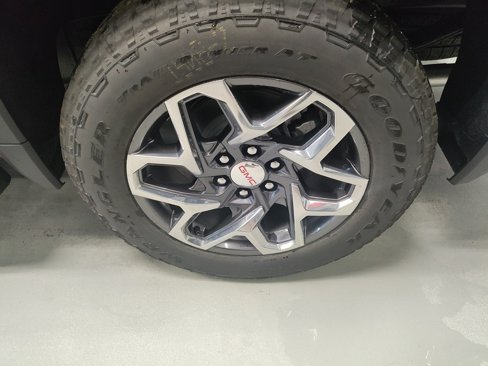 New 2026 GMC Sierra 1500 SLT w/ SLT Premium Plus Package image 18