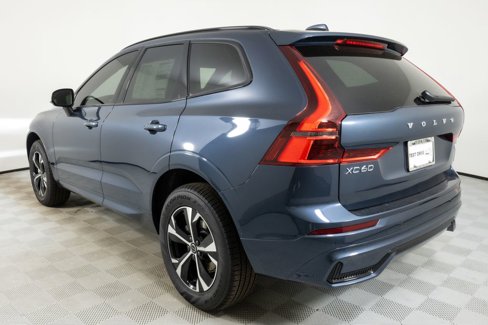 New 2026 Volvo XC60 B5 Core image 8