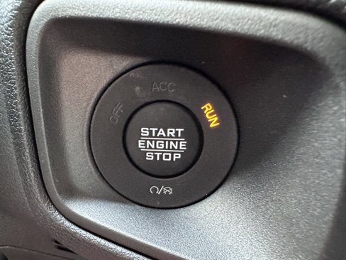 New 2025 Jeep Wrangler Sport S image 30