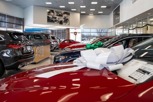 Used 2026 Mercedes-Benz S 500 4MATIC image 9