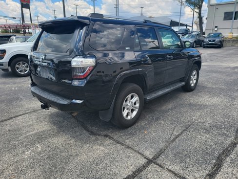 Used 2024 Toyota 4Runner SR5 image 5