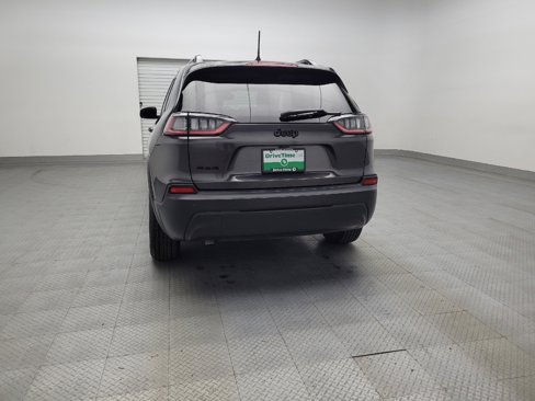 Used 2023 Jeep Cherokee Altitude Lux image 6