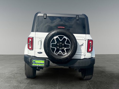 Used 2023 Ford Bronco Outer Banks image 6