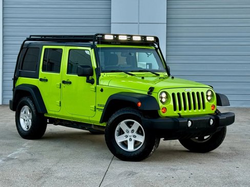 Used 2013 Jeep Wrangler Unlimited Sport image 1