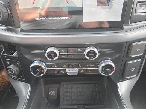 New 2025 Ford F150 XLT image 29