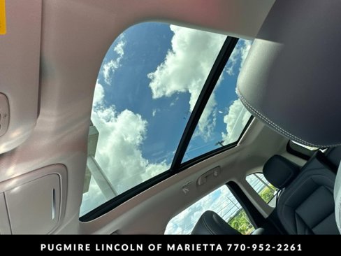 New 2025 Lincoln Nautilus Premier w/ Equipment Group 102A image 32