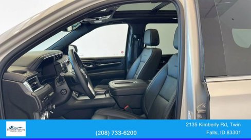 Used 2023 GMC Yukon XL Denali image 13