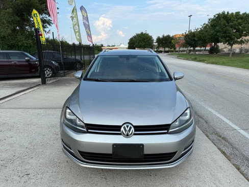 Used 2015 Volkswagen Golf TDI SEL image 3