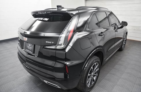 Used 2024 Cadillac XT4 Sport image 7