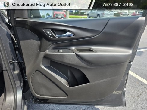 Used 2018 Chevrolet Equinox LT image 41