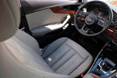 Used 2022 Audi A4 2.0T Premium image 22