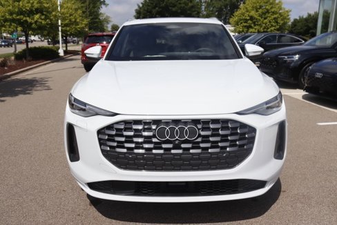 New 2025 Audi Q5 Premium Plus image 10