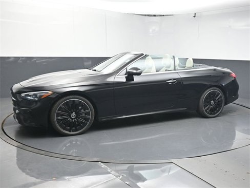 New 2026 Mercedes-Benz CLE 450 4MATIC Cabriolet image 4