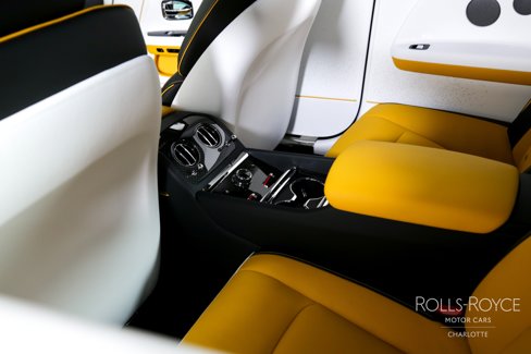 New 2025 Rolls-Royce Spectre Black Badge image 21