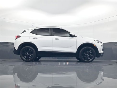 Used 2024 Buick Encore GX Sport Touring image 24