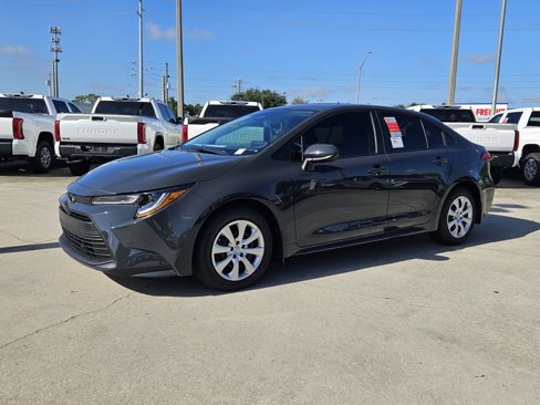 New 2026 Toyota Corolla LE image 3