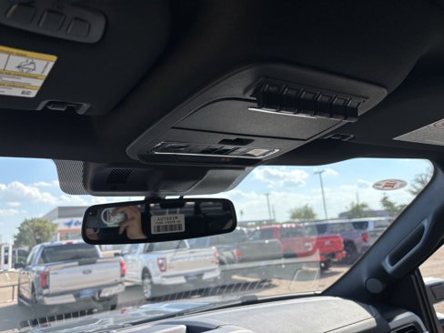 New 2026 Ford F250 Platinum w/ Tremor Off-Road Package image 36
