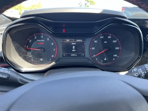 Used 2024 Chevrolet Trax RS w/ Driver Confidence Package image 11
