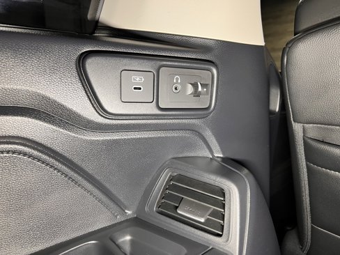 Used 2025 Honda Odyssey Touring image 30