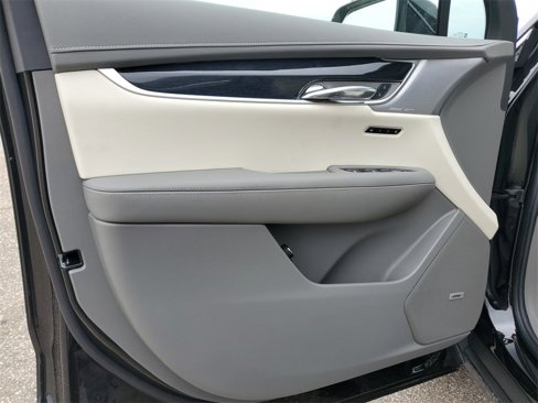 New 2025 Cadillac XT6 Premium Luxury image 23