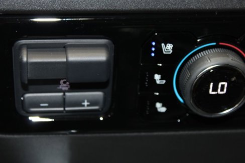 New 2025 Chevrolet Silverado 1500 LTZ w/ LTZ Premium Package image 44