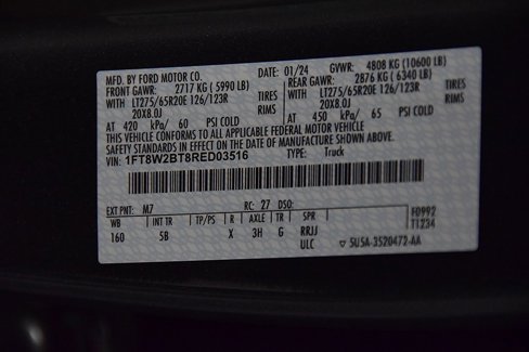 Used 2024 Ford F250 Lariat w/ Lariat Ultimate Package image 17