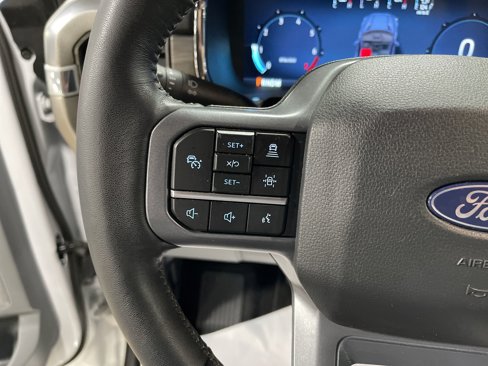 Used 2024 Ford F150 Lariat image 19