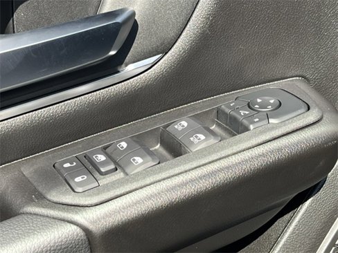 New 2026 RAM 1500 4x4 Crew Cab image 16