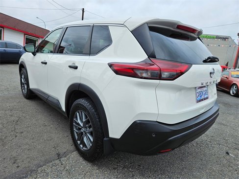Used 2021 Nissan Rogue S image 5