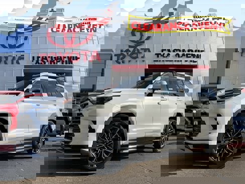 New 2026 Toyota Grand Highlander AWD Hybrid image 1