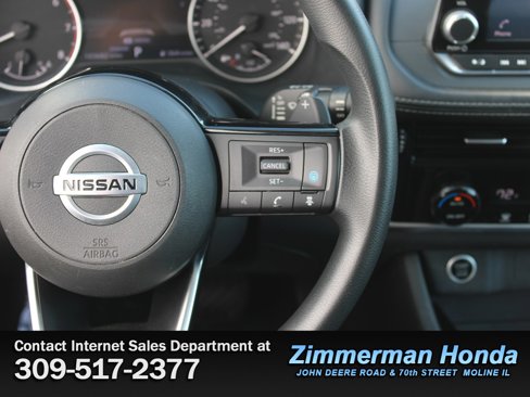 Used 2021 Nissan Rogue SV image 13