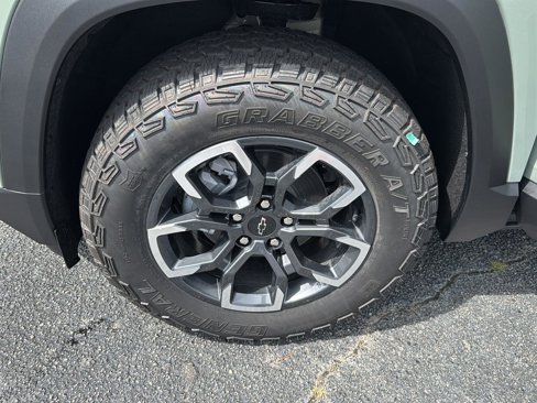 New 2026 Chevrolet Equinox ACTIV w/ Convenience Package III image 32