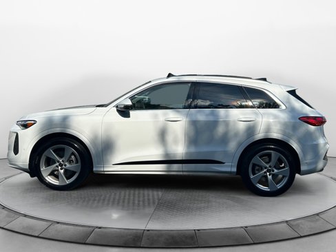 New 2025 Audi Q5 Prestige image 4