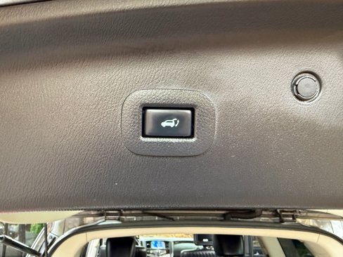 Used 2019 INFINITI QX80 Luxe w/ 22" Wheel Package image 25
