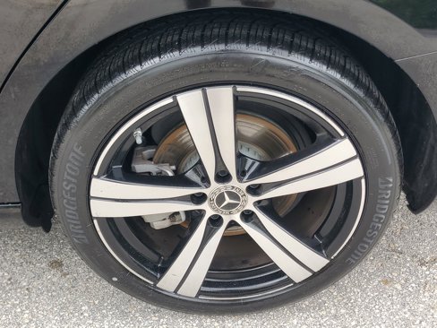 Used 2025 Mercedes-Benz C 300 Sedan image 7