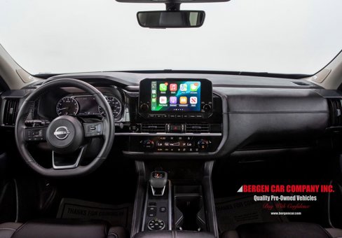 Used 2025 Nissan Pathfinder SL w/ SL Premium Package image 21