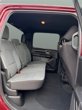 Used 2024 RAM 1500 Big Horn image 16