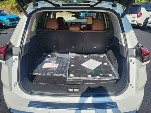 New 2026 Nissan Rogue Platinum image 28