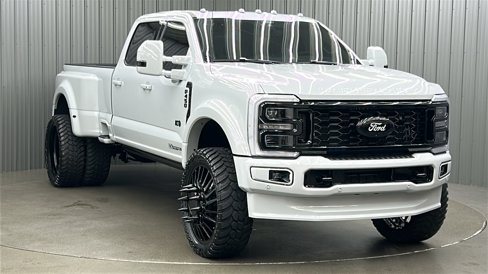 Used 2025 Ford F450 Platinum w/ Platinum Plus Package image 7