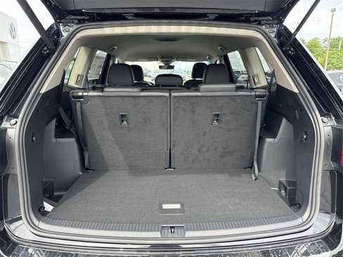 New 2025 Volkswagen Atlas SE image 46