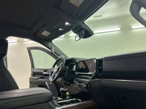 Certified 2023 GMC Sierra 1500 SLT w/ SLT Premium Package image 18